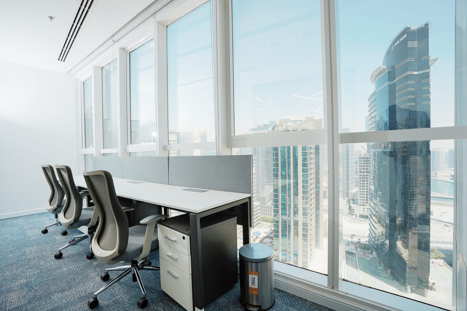 coworking space with view Coworking Spaces in Dubai - global.vistacodubai.com